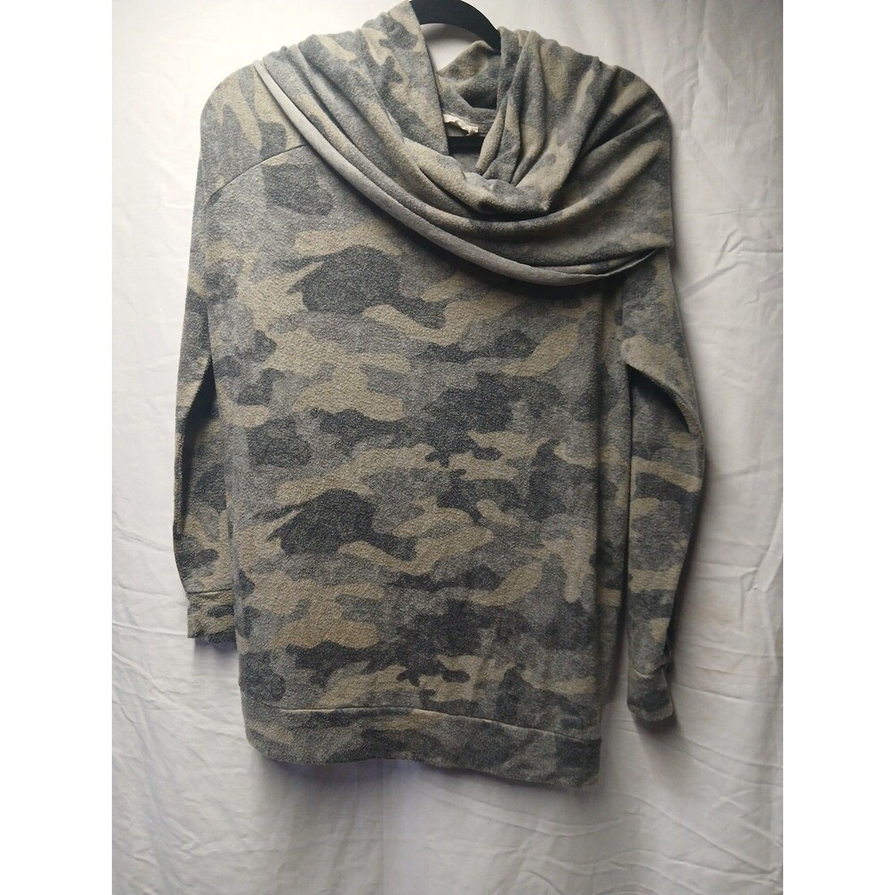 Adora Cowl Neck Camo  Long Sleeve Shirt Size M
